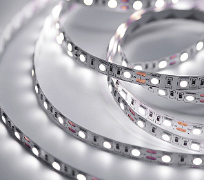 FITA LED 6W 30 LEDS/M 5M 12V COM FONTE AUTOVOLT IP20 BRANCO