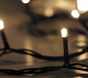 CORDÃO LUMINOSO TASCHIBRA 96 LEDS 8F ISOL VERDE  3000K