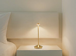 LUMINÁRIA DE MESA LED TASCHIBRA INDY RECARREGÁVEL