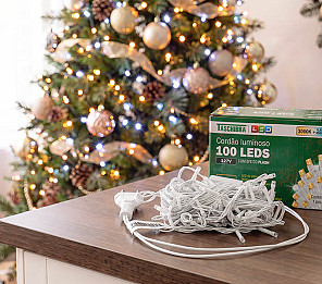 CORDÃO LUMINOSO TASCHIBRA 100 LED ESTÁTICO COM LED FLASH ISOL BR 3000K